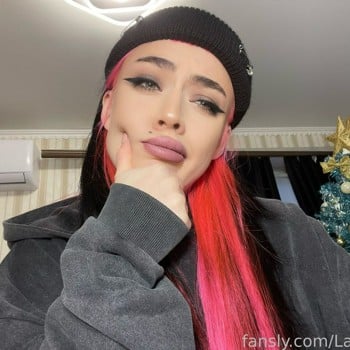 Vista previa del contenido privado de Lady Kira en OnlyFans: fotos