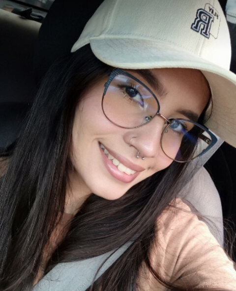 Vista previa del contenido privado de LeonaGrey en OnlyFans: fotos
