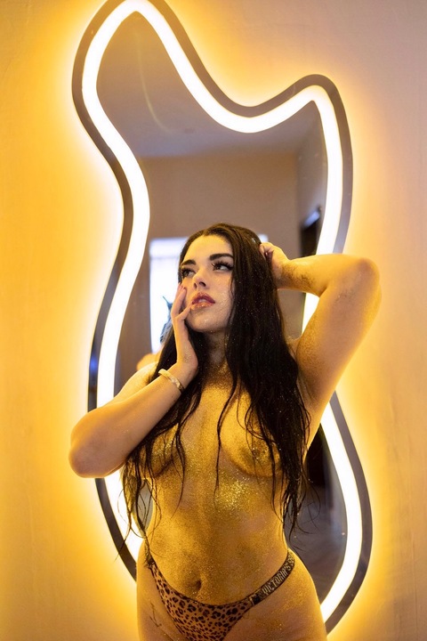 Vista previa del contenido privado de xo en OnlyFans: fotos