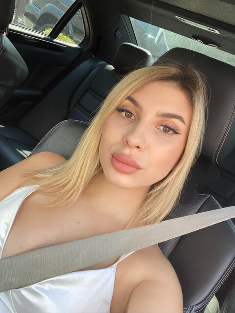 Vista previa del contenido privado de Jenny en OnlyFans: fotos